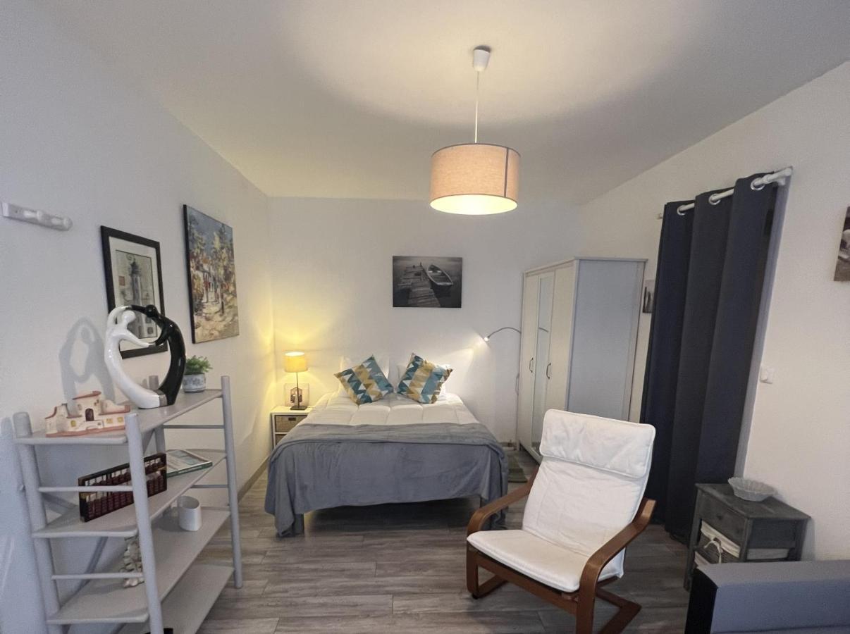 Le P'Tit Gris Apartment Rochefort  Bagian luar foto